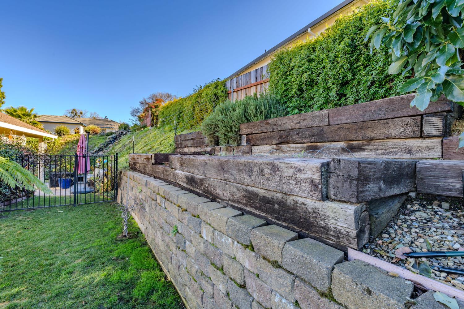 155 Hillside Place Jackson, CA 95642 - Photo 47 of 65