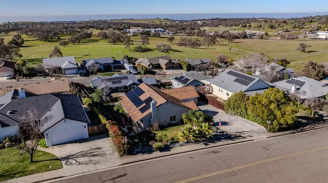 $550,000 | 155 Hillside Place, Jackson, CA 95642