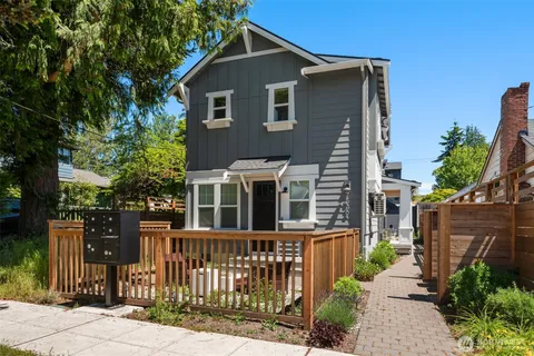 $624,950 | 7546 26th Avenue Northwest, Unit B, Seattle, WA 98117