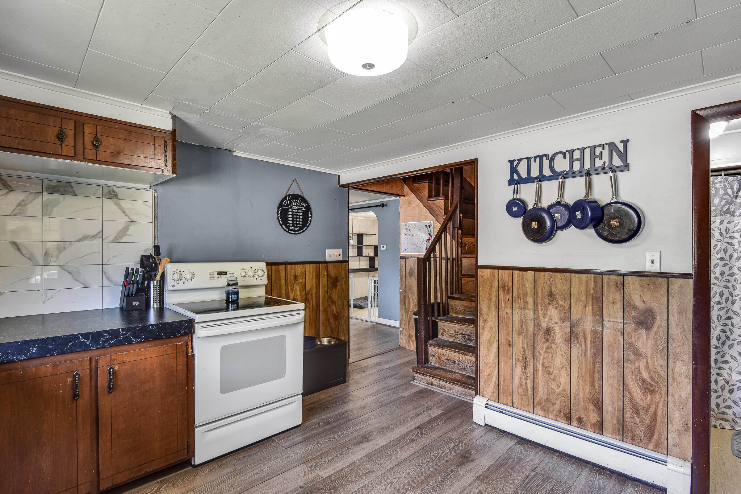 514 Poland Road Auburn, ME 04210 - Photo 9 of 34 9