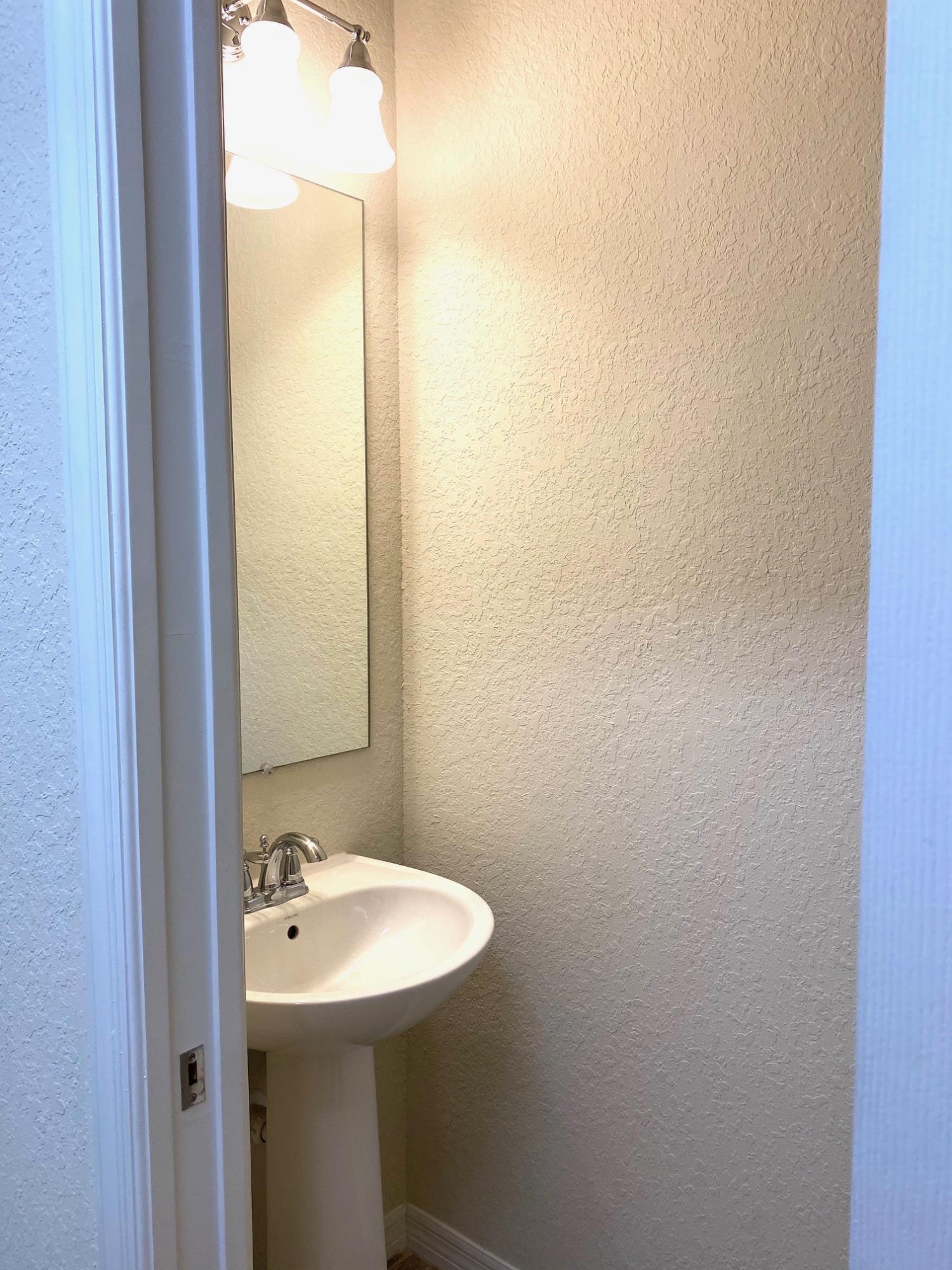 1330 South Community Drive Jupiter, FL 33458 - Photo 16 of 22 image3