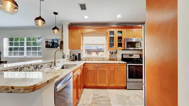 $215,000 | 3001 Linton Boulevard, Unit 204C, Delray Beach, FL 33445