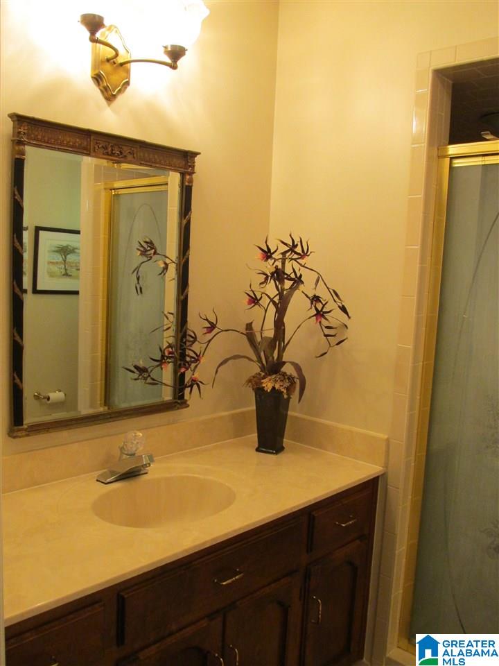 221 Oakmont Road Birmingham, AL 35244 - Photo 16 of 47