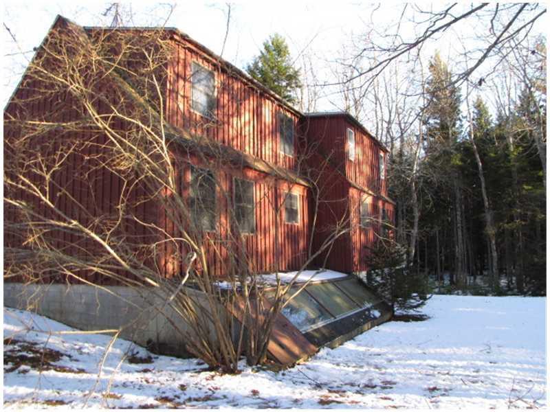 14 Riverview Road Pemaquid, ME 04558 - Photo 12 of 19 Exterior Back.