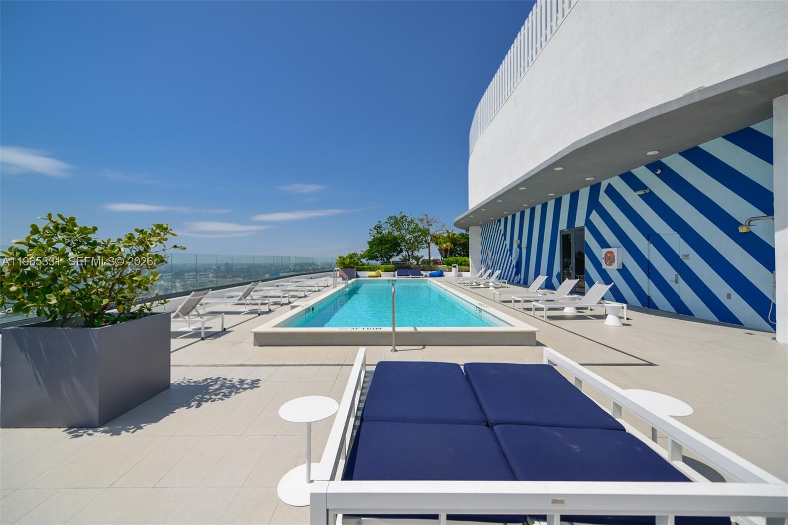 45 Southwest 9th Street, Unit 1107 Miami, FL 33130 - Photo 46 of 50 a view of an outdoor space