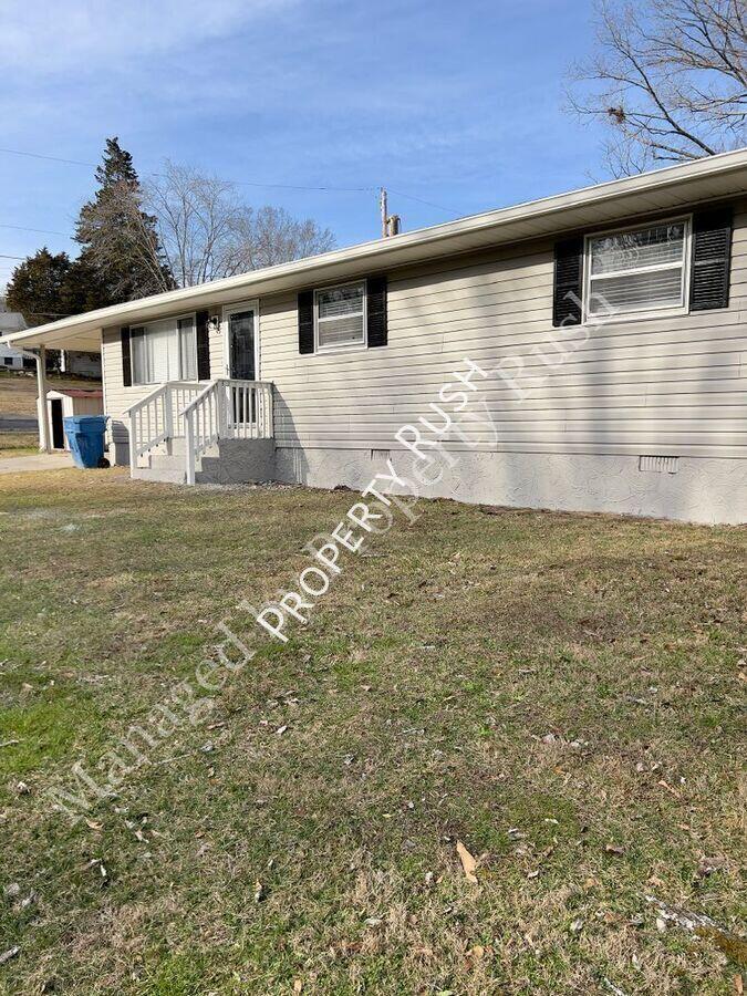 209 Signal View Street Chattanooga, TN 37415 - Photo 2 of 21 50110077_large