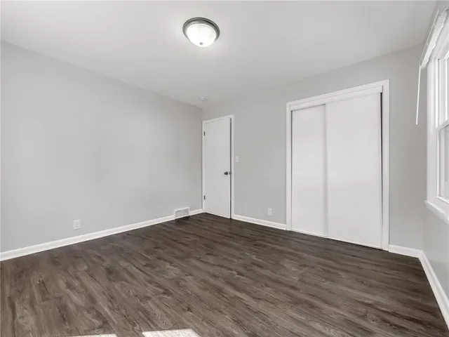 $240,000 | 2000 Southwest Smith Street, Blue Springs, MO 64015