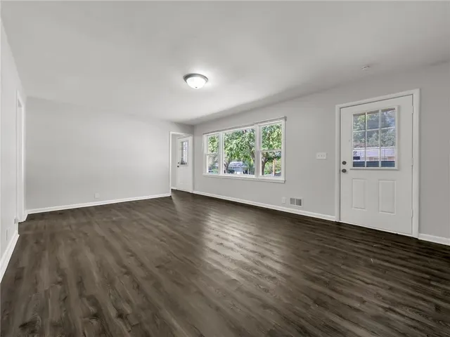 $240,000 | 2000 Southwest Smith Street, Blue Springs, MO 64015