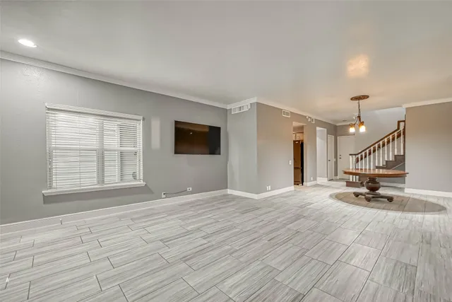 $1,950 | 11733 Lakeside Pl Drive, Houston, TX 77077