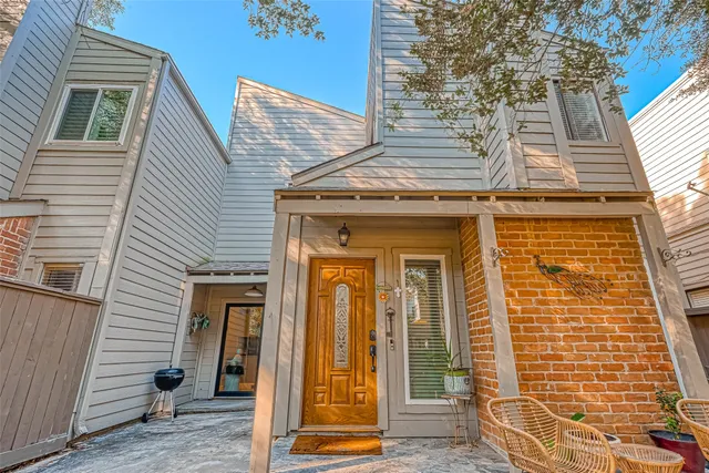 $1,950 | 11733 Lakeside Pl Drive, Houston, TX 77077