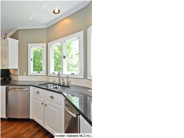 3856 Timberline Way Birmingham, AL 35243 - Photo 12 of 32