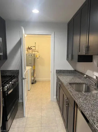 $2,750 | 100 Liberty Village Drive, Unit 305, Warren, NJ 07059