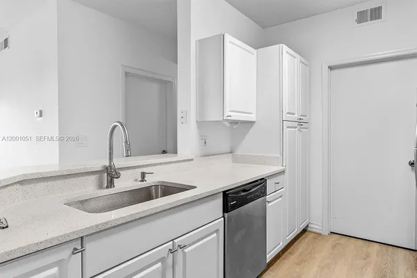 $1,800 | Palms Club Condominiums, Orlando, FL 32811