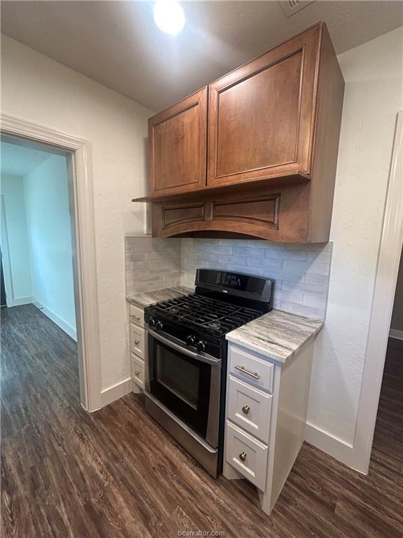 1400 Bennett Street Bryan, TX 77802 - Photo 10 of 21 Gallery Image 10