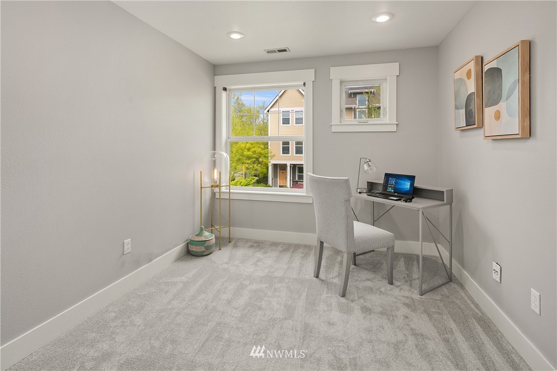 3019 Southwest Graham Street Seattle, WA 98126 - Photo 19 of 26 Gallery Image 19