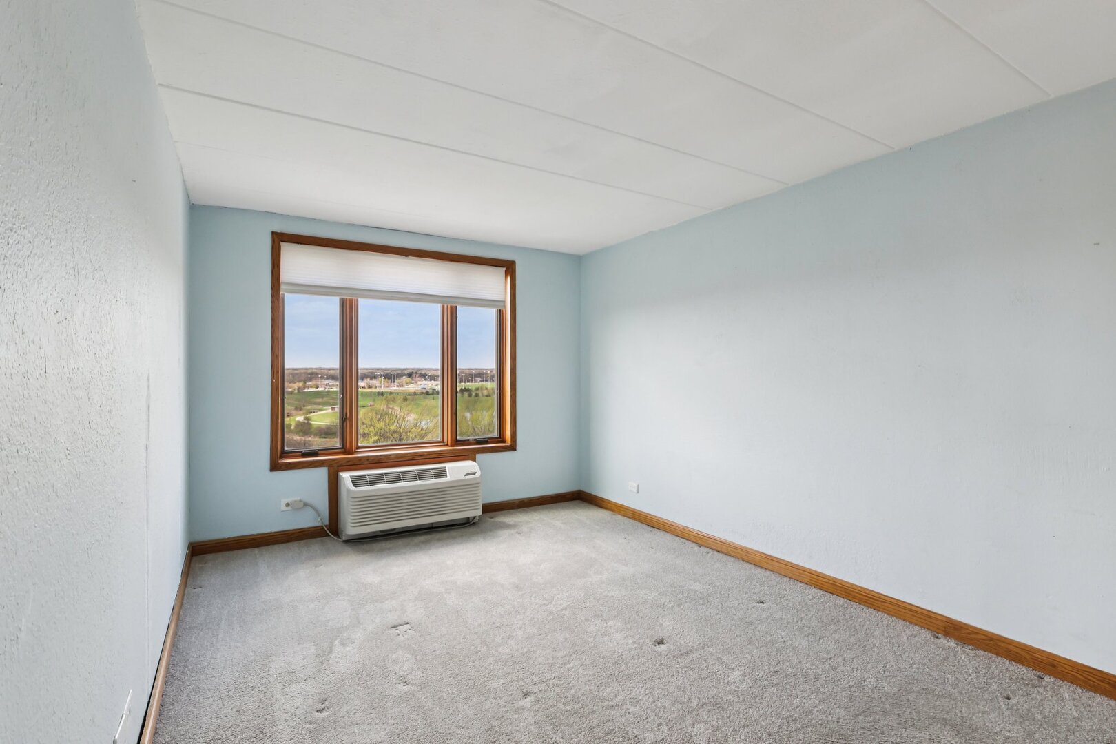 1 Renaissance Place, Unit 1022 Palatine, IL 60067 - Photo 12 of 21 Gallery Image 12