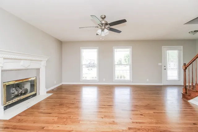 $2,170 | 2302 Miranda Drive, Murfreesboro, TN 37129