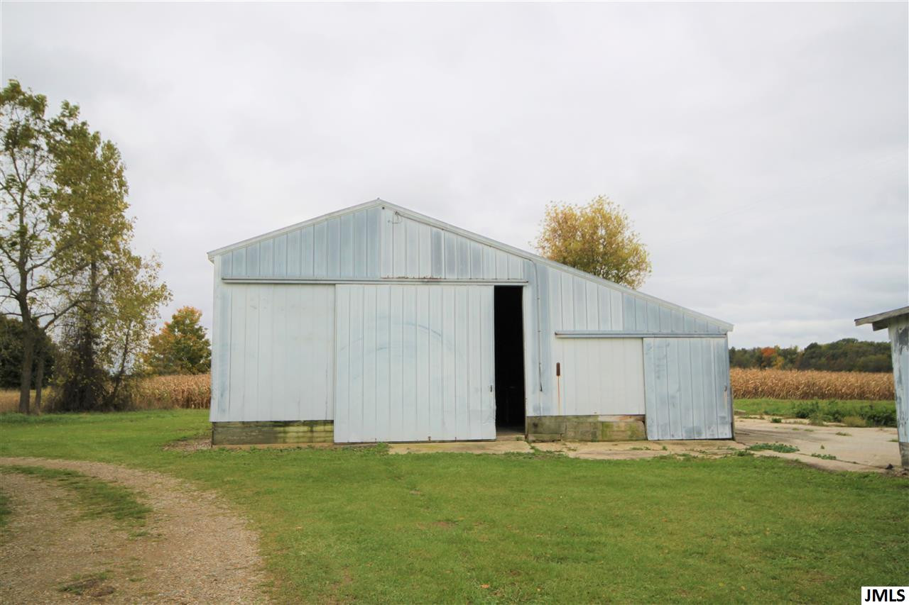 10827 Eaton Rapids Road Springport, MI 49284 - Photo 8 of 30 Photo 8