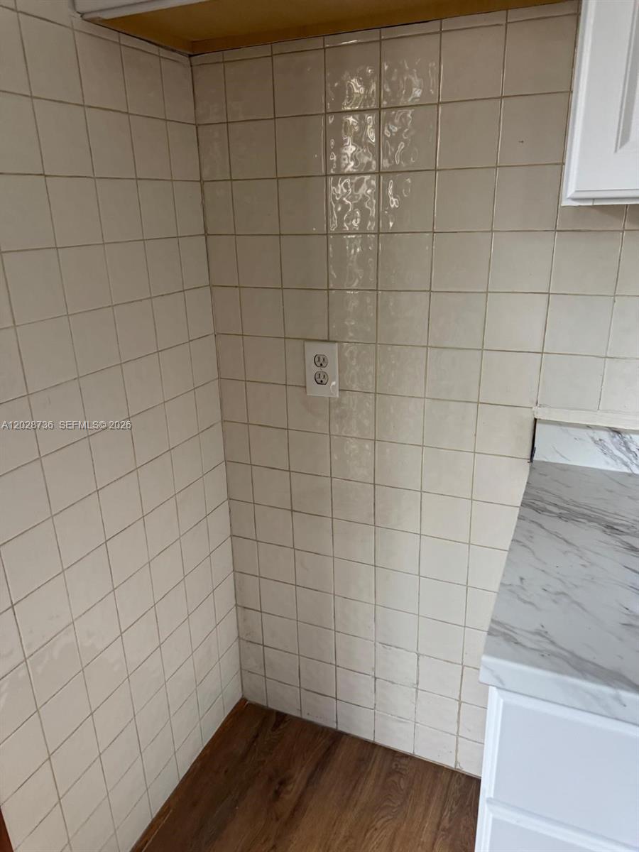 2107 Secoffee Street, Unit 2 Miami, FL 33133 - Photo 14 of 14