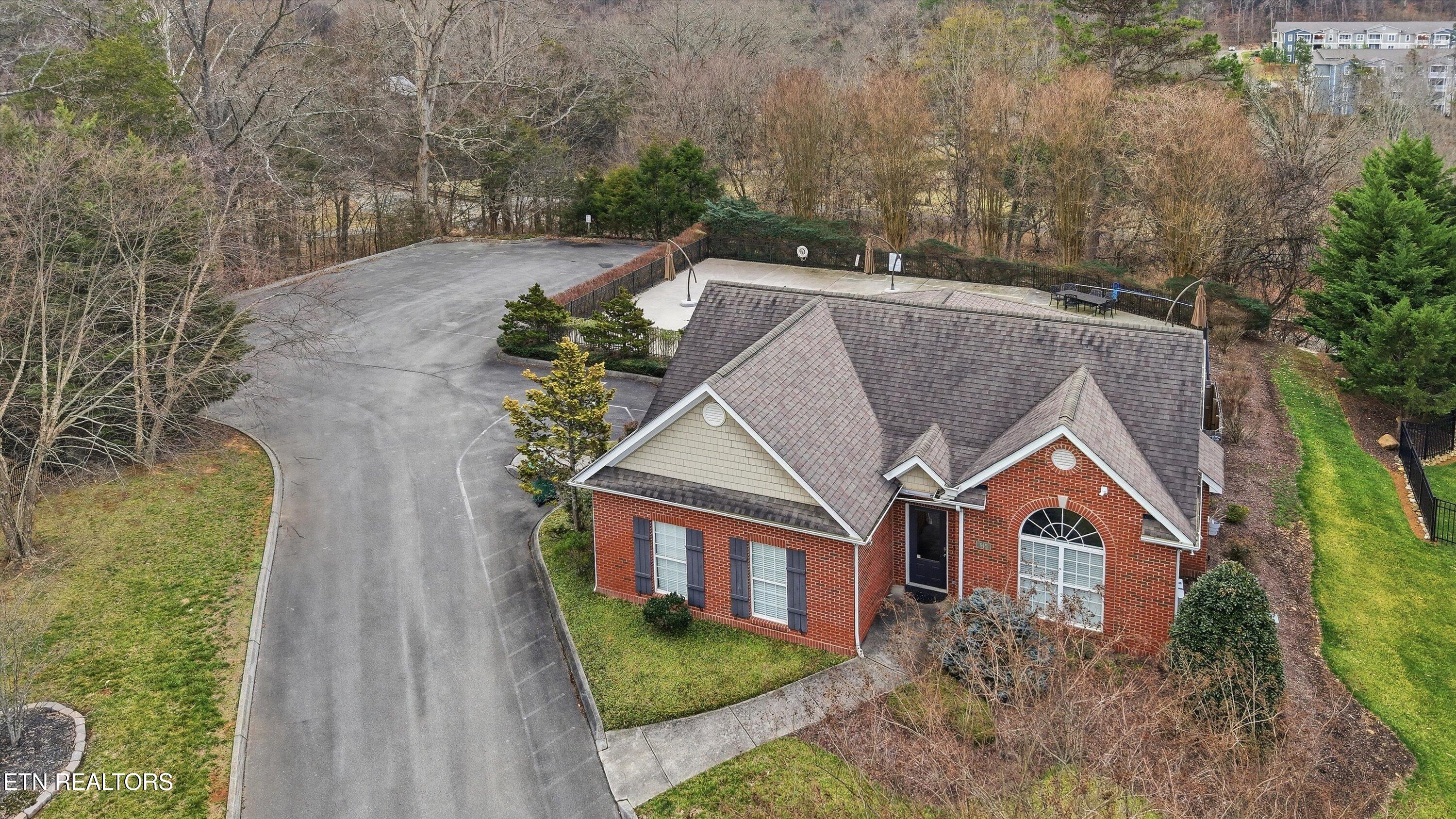 901 Heathgate Road Knoxville, TN 37922 - Photo 44 of 45 44-901 Heathgate Rd -09