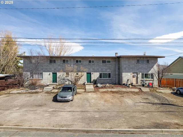 $975,000 | 780 Foothill Drive, Baker City, OR 97814