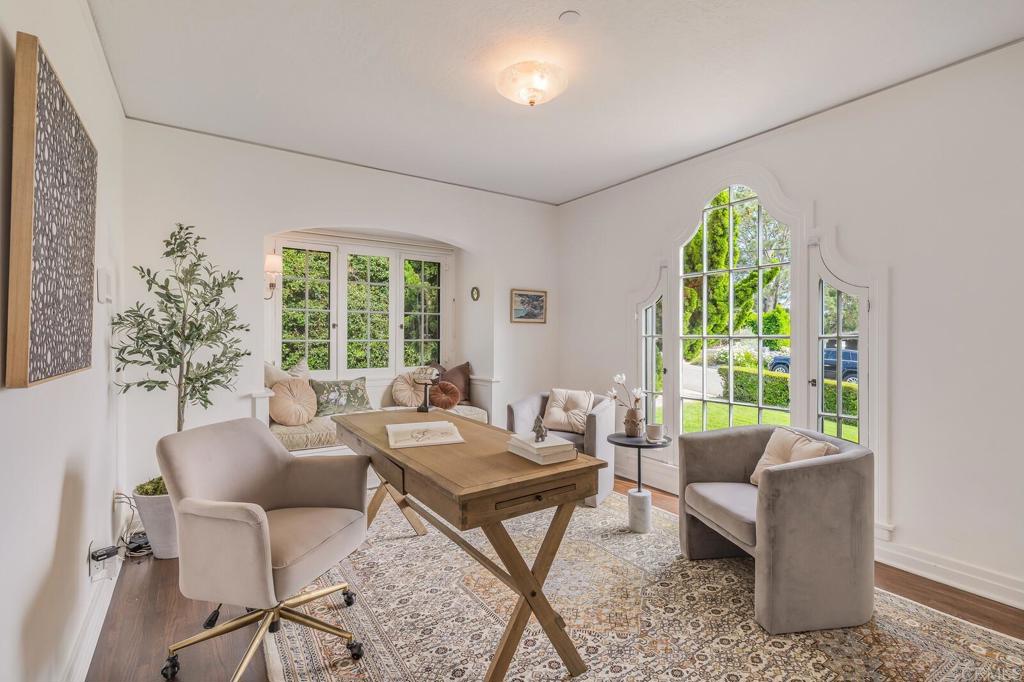 550 Amphitheatre Drive Del Mar, CA 92014 - Photo 12 of 63