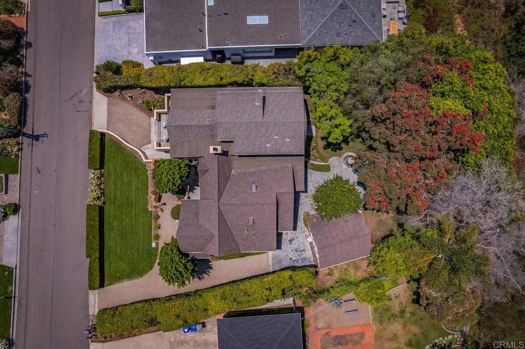 550 Amphitheatre Drive Del Mar, CA 92014 - Photo 59 of 63