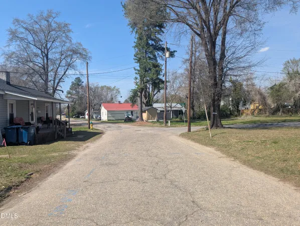$1,400 | 502 East Surles Street, Dunn, NC 28334