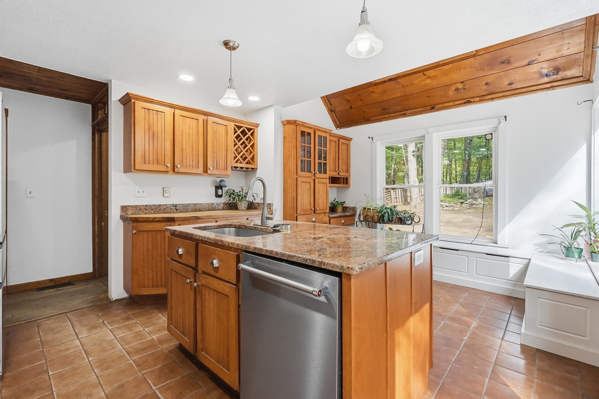 444 Old Dana Road Barre, MA 01005 - Photo 10 of 42 Gallery Image 10