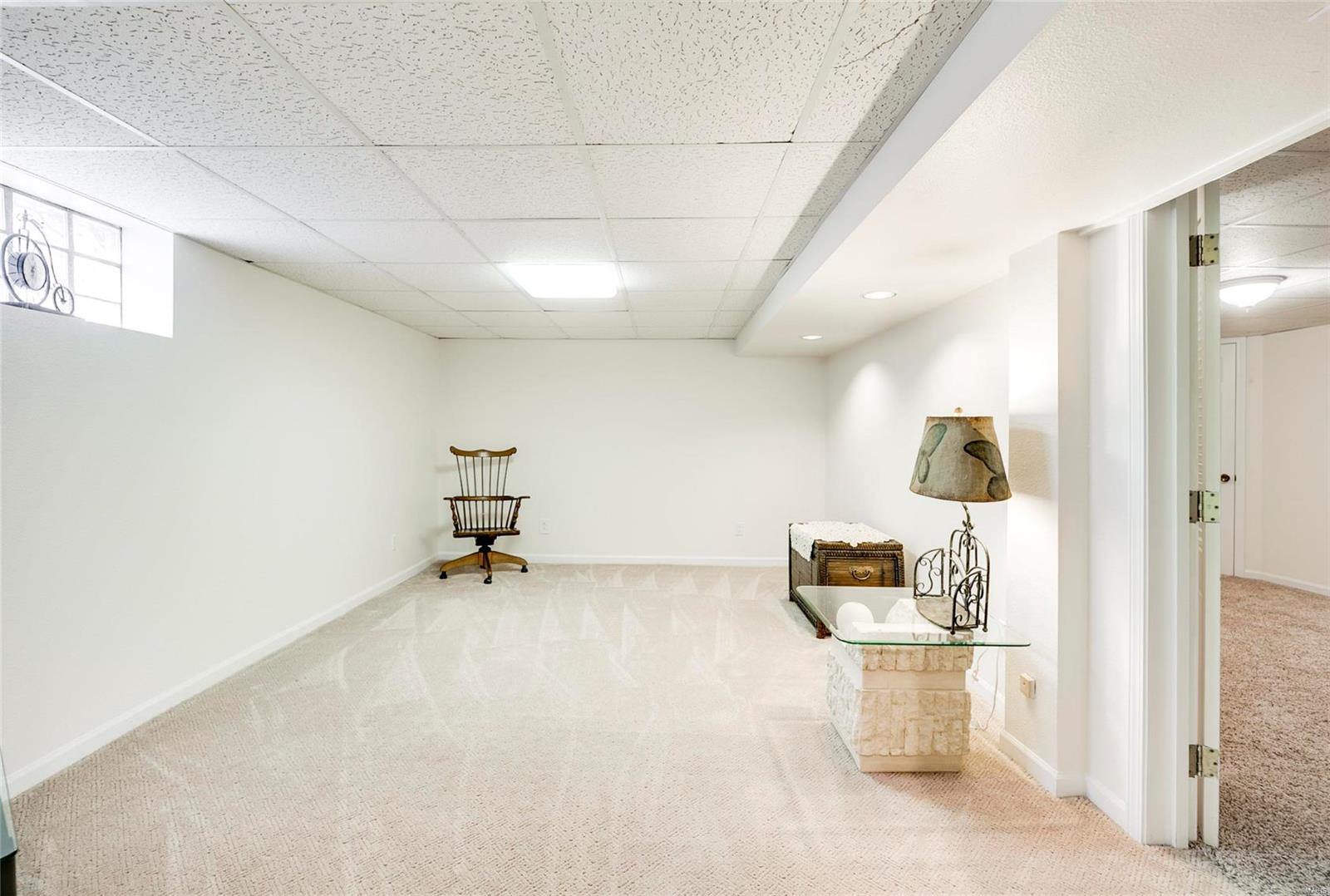 4132 Ringer Road St. Louis, MO 63129 - Photo 19 of 30 Gallery Image 19
