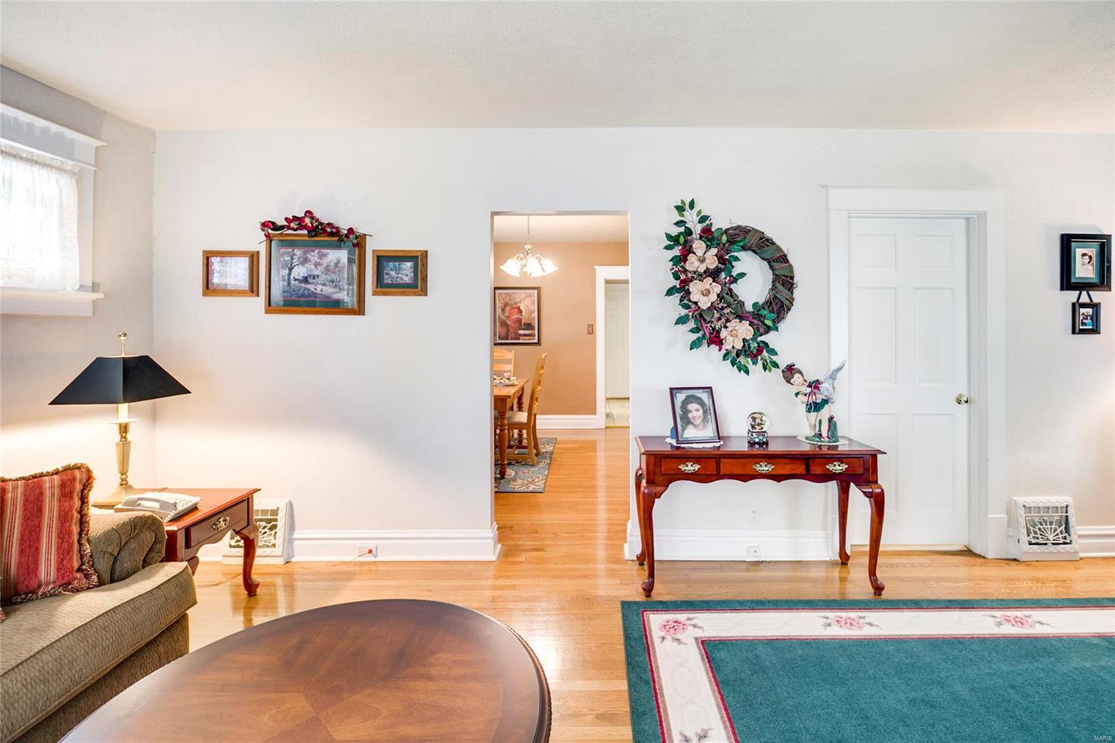 4132 Ringer Road St. Louis, MO 63129 - Photo 7 of 30 Gallery Image 7