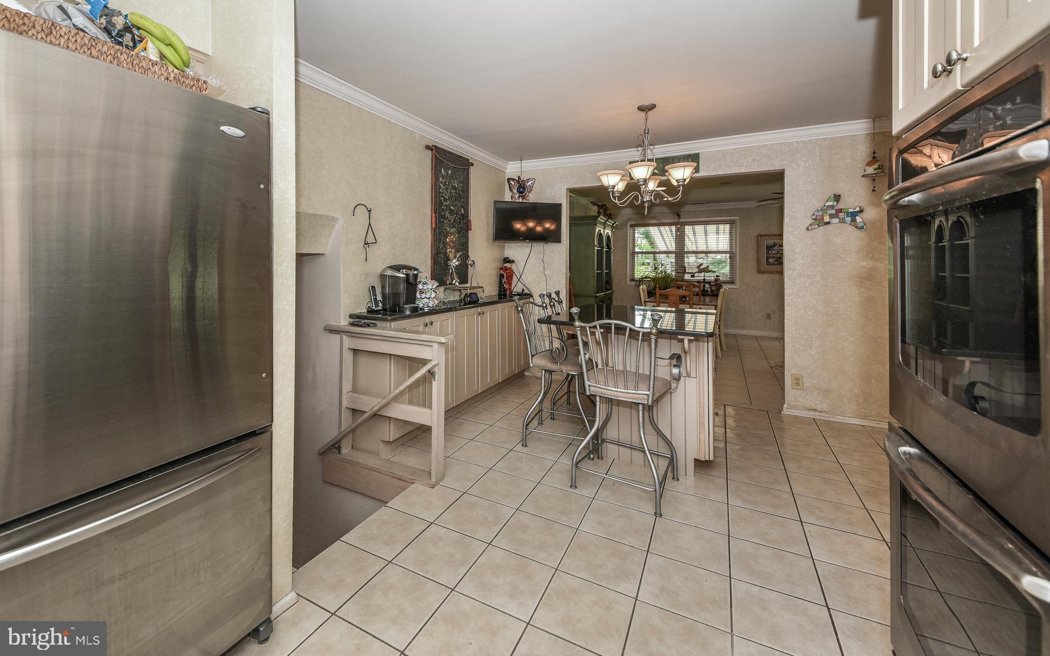 9252 Laramie Road Philadelphia, PA 19115 - Photo 17 of 44