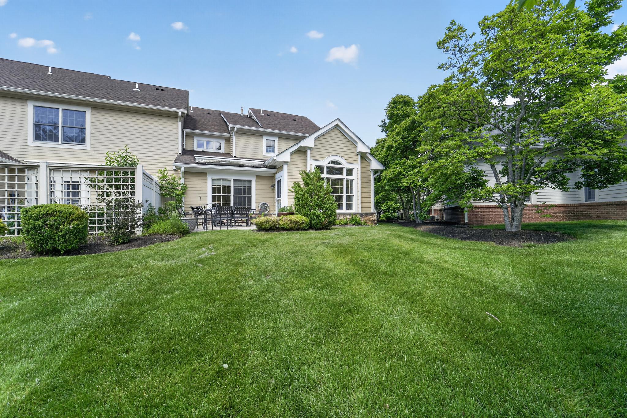 6 Hedge Row Road Princeton, NJ 08540 - Photo 31 of 32 Backyard