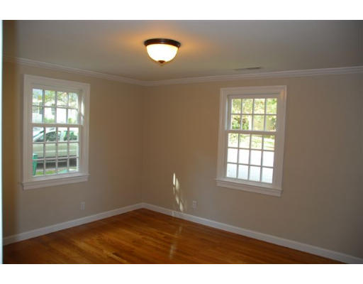 92 Jericho Road, Unit 92 Weston, MA 02493 - Photo 13 of 21