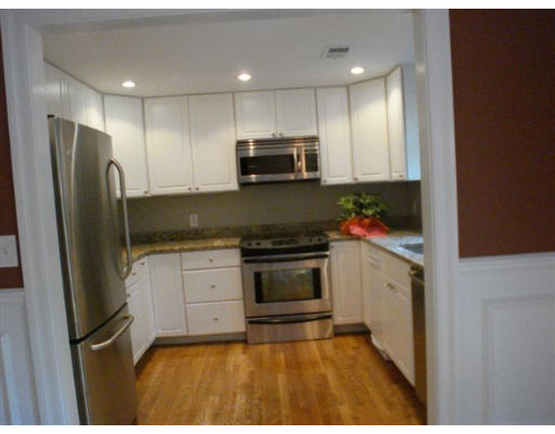 92 Jericho Road, Unit 92 Weston, MA 02493 - Photo 7 of 21