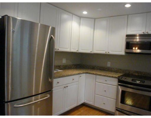 92 Jericho Road, Unit 92 Weston, MA 02493 - Photo 9 of 21