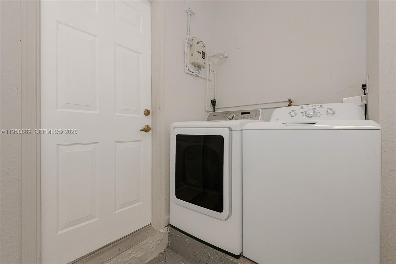 18823 Southwest 28th Street Miramar, FL 33029 - Photo 34 of 35