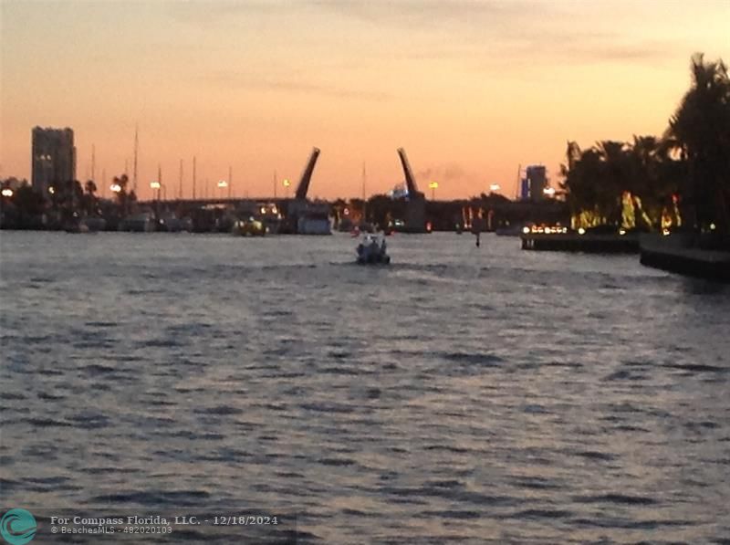 Undisclosed Address Fort Lauderdale, FL 33316 - Photo 17 of 17