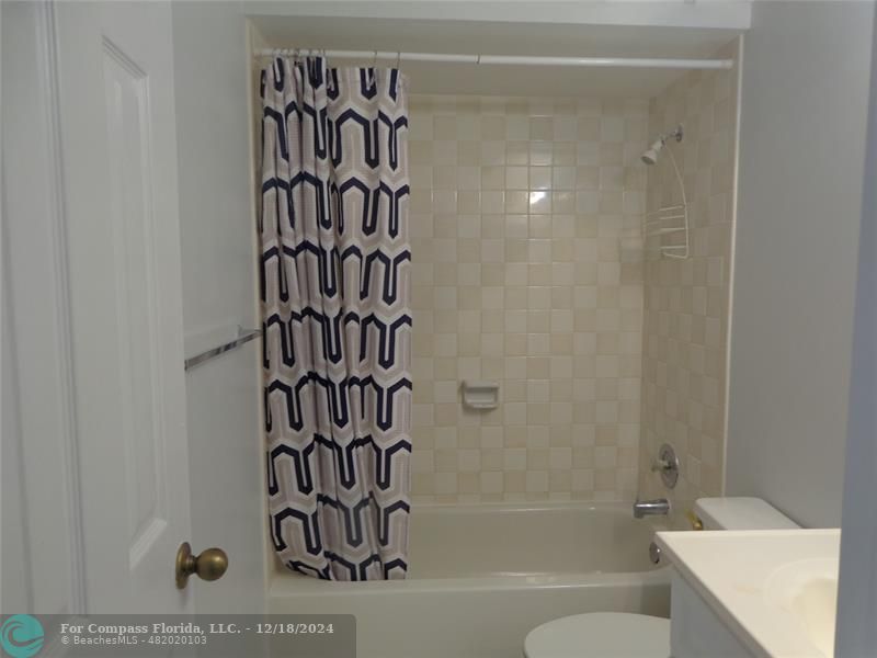 Undisclosed Address Fort Lauderdale, FL 33316 - Photo 10 of 17