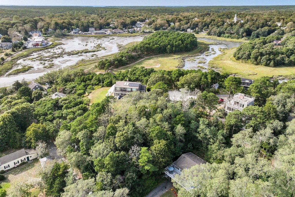 120 Pine Point Road Wellfleet, MA 02667 - Photo 4 of 42 Gallery Image 4