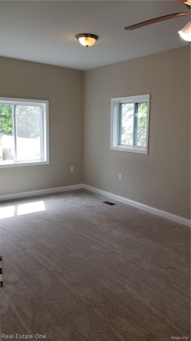 803 Orion Road Lake Orion, MI 48362 - Photo 18 of 24 20180621_155252.jpg