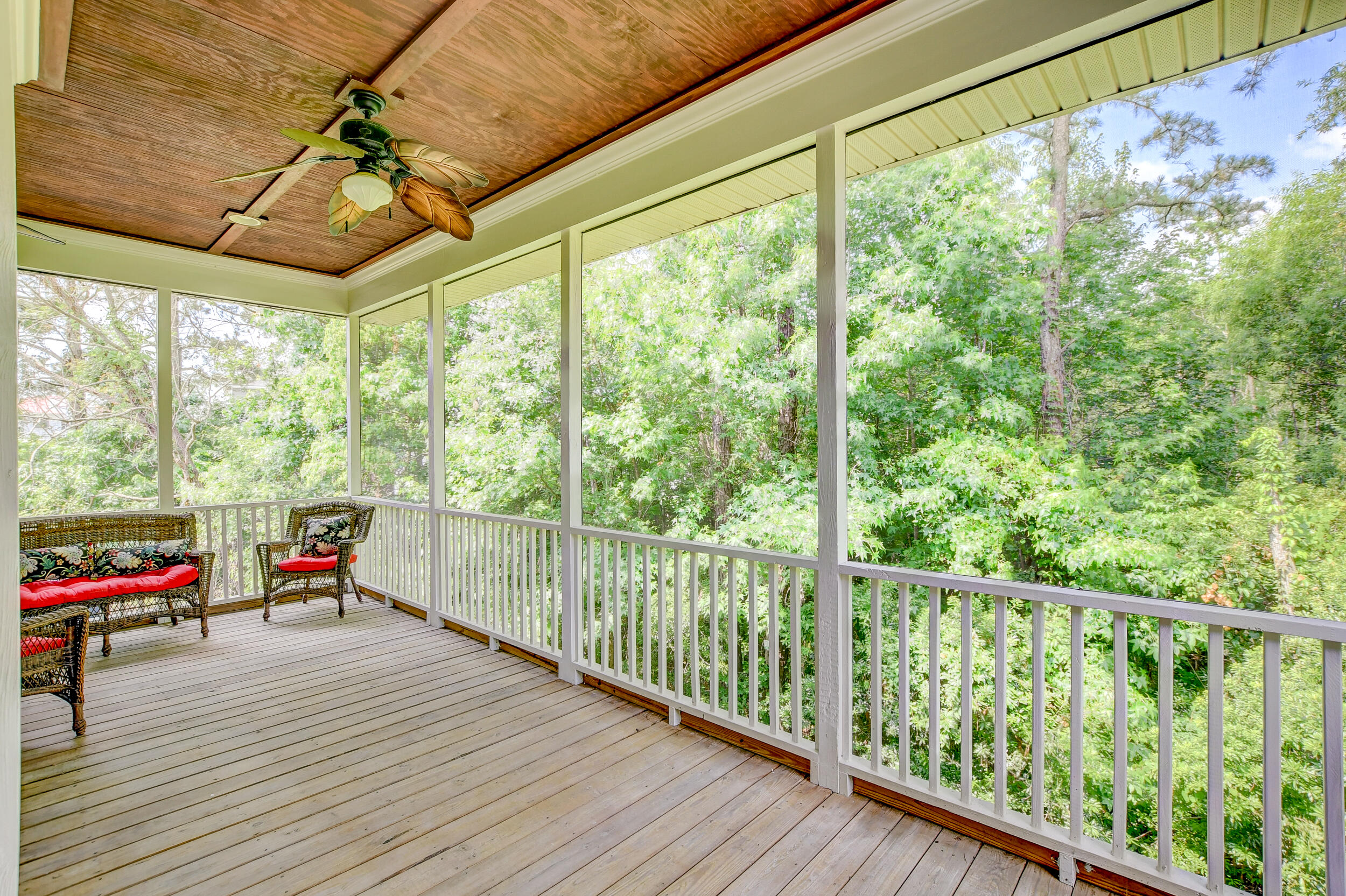 1064 Rivershore Road Charleston, SC 29492 - Photo 10 of 73 DSC_0857_58_59_60_61