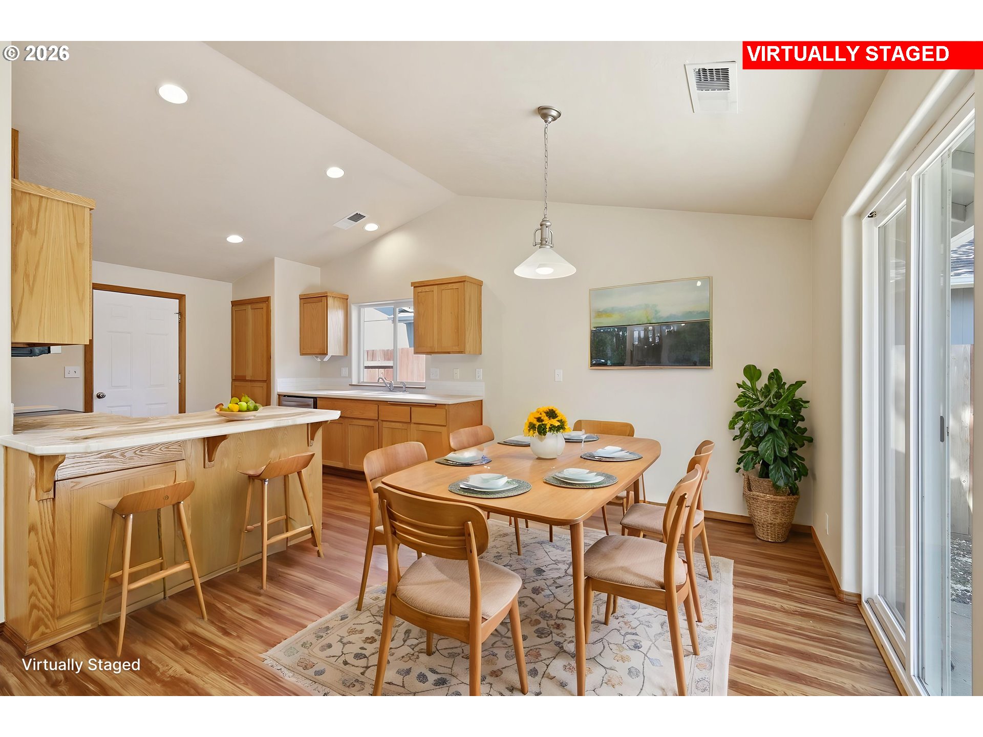 6578 Aaron Lane Springfield, OR 97478 - Photo 9 of 43 Dining Area