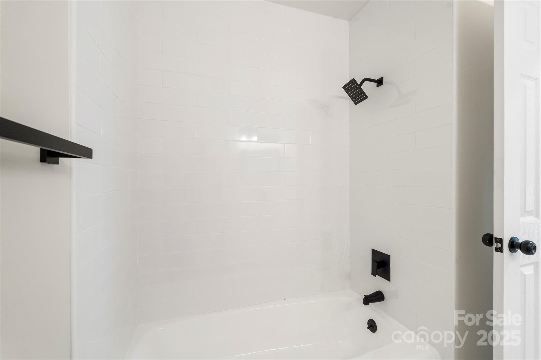 7431 Idlewild Road Charlotte, NC 28212 - Photo 19 of 23 Gallery Image 19