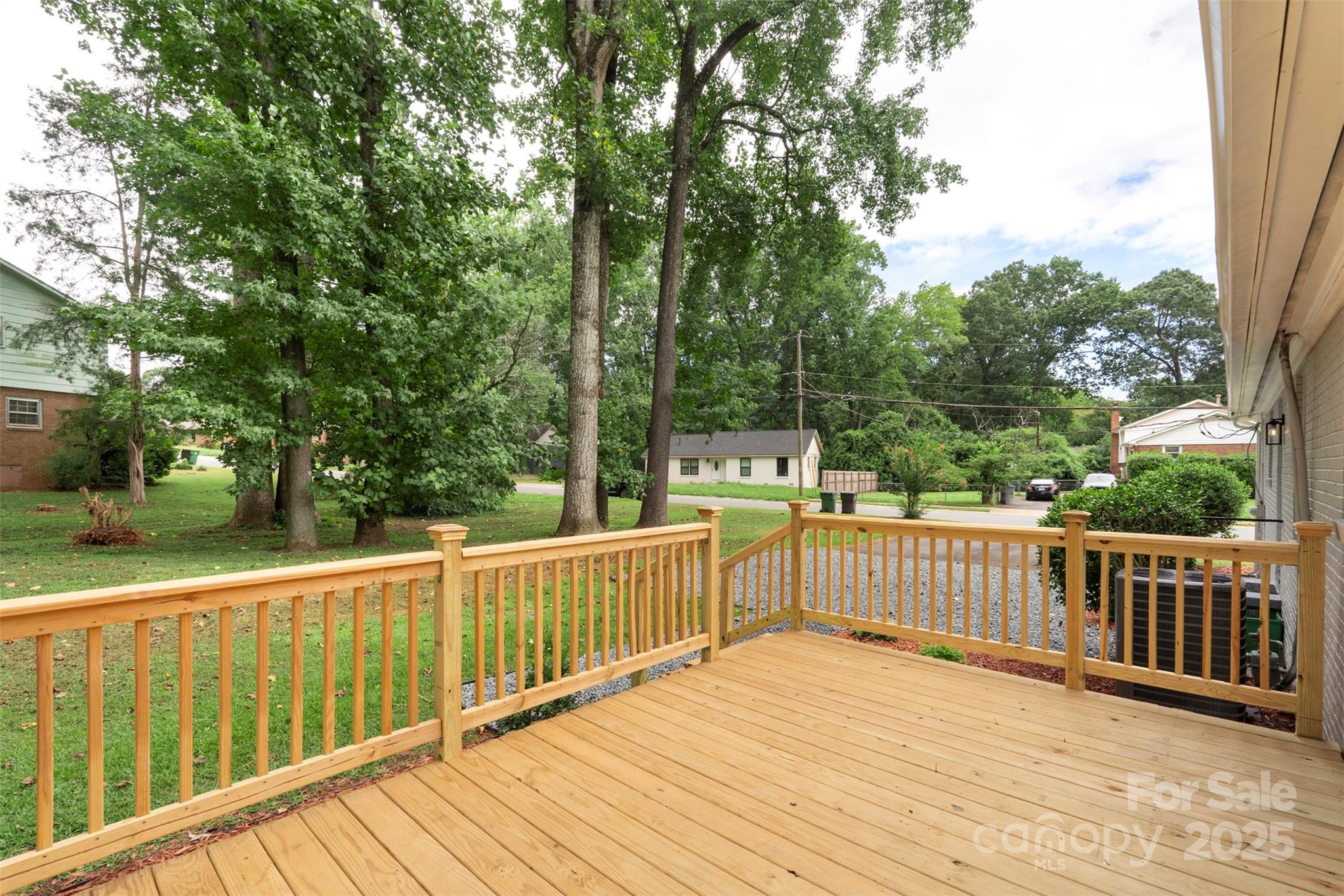 7431 Idlewild Road Charlotte, NC 28212 - Photo 20 of 23 Gallery Image 20