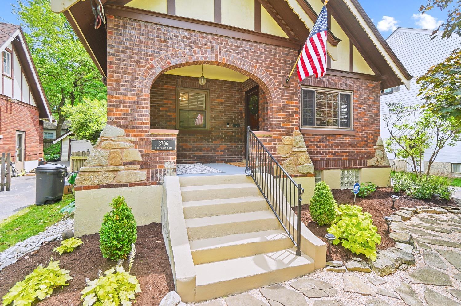 3706 Homewood Road Mariemont, OH 45227 - Photo 2 of 53
