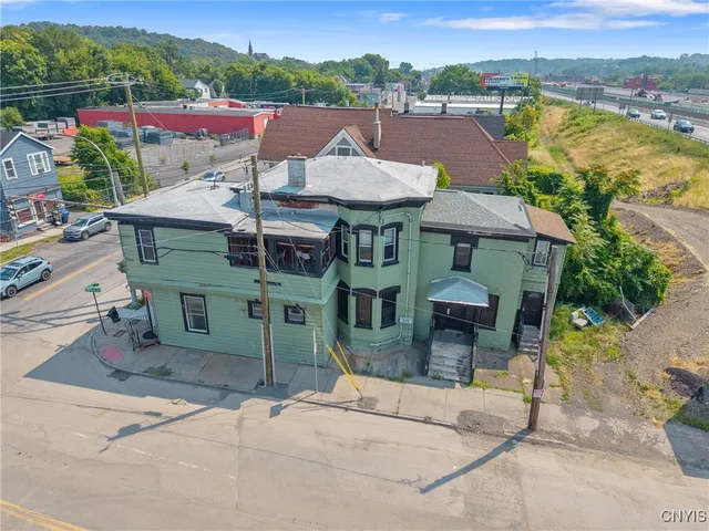 $3,700 | 600 Burnet Avenue, Syracuse, NY 13203