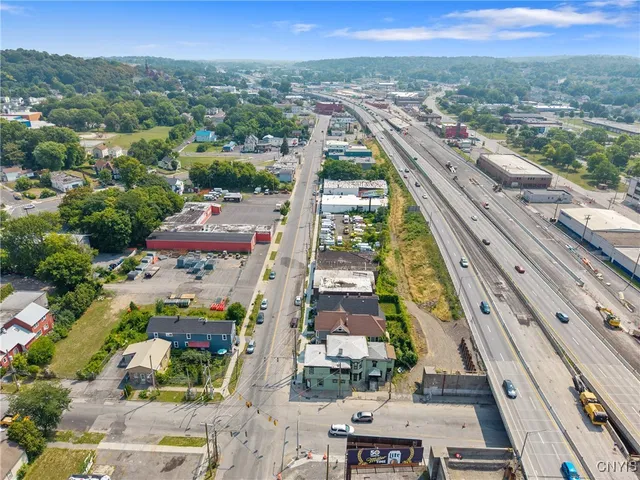 $3,700 | 600 Burnet Avenue, Syracuse, NY 13203