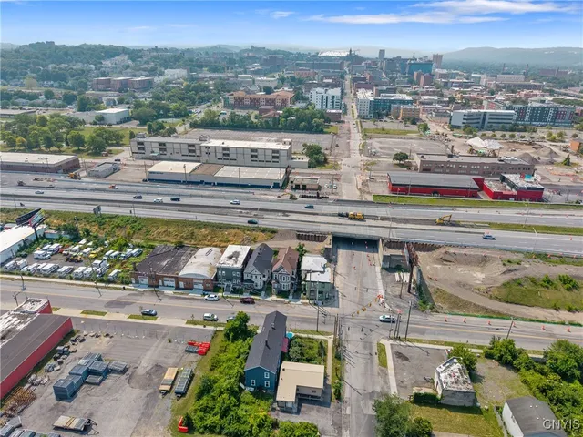 $3,700 | 600 Burnet Avenue, Syracuse, NY 13203