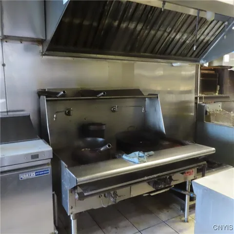 $3,700 | 600 Burnet Avenue, Syracuse, NY 13203